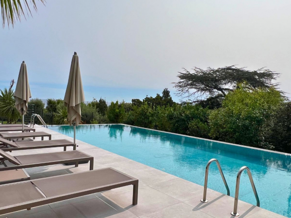 Luxury Property for sale near Sainte-Maxime en Provence - Real estate