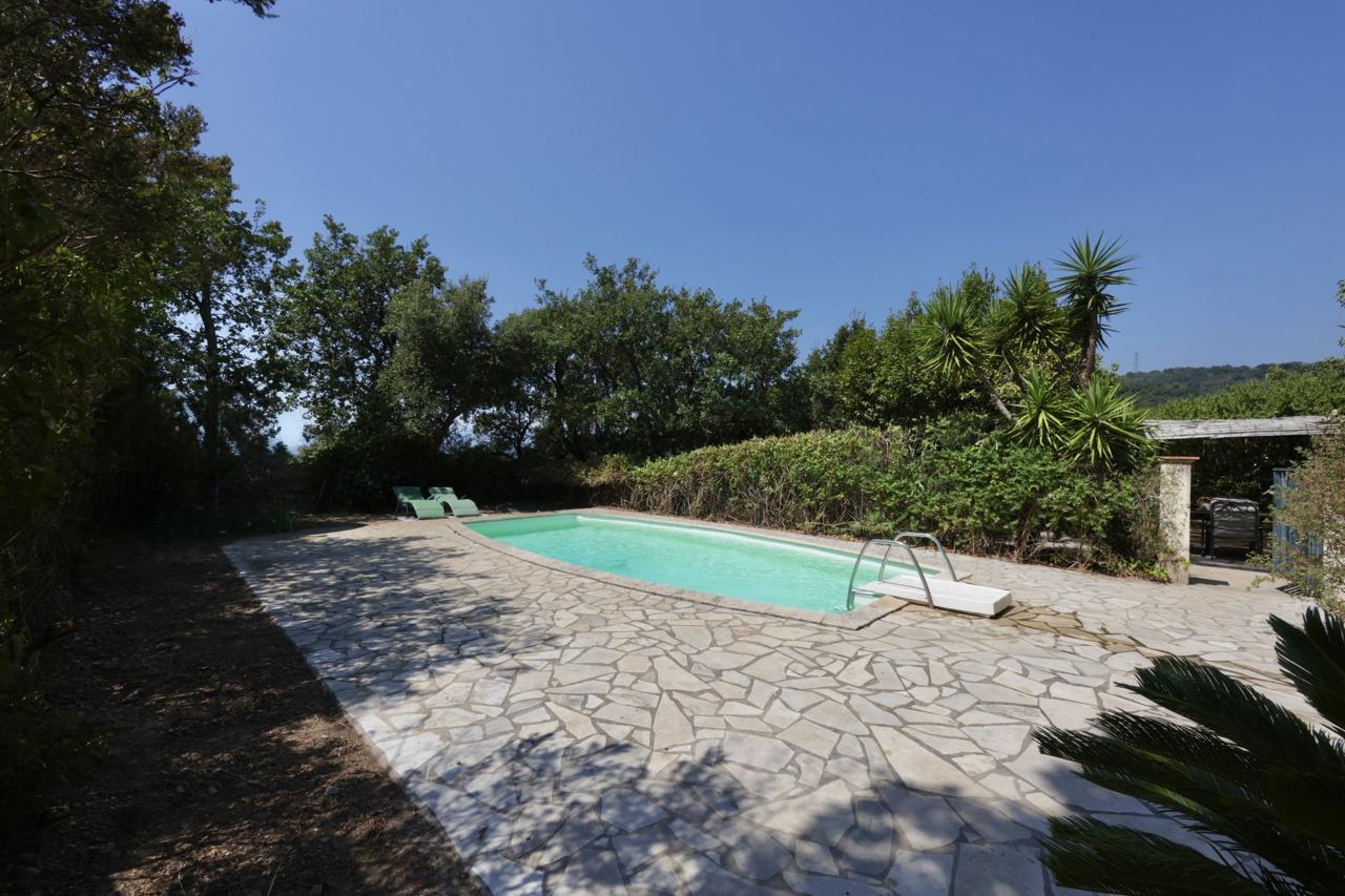Luxury-property-for-sale-Grimaud-2026-Pool Luxury Property for sale in Grimaud Côte d'Azur - Real estate
