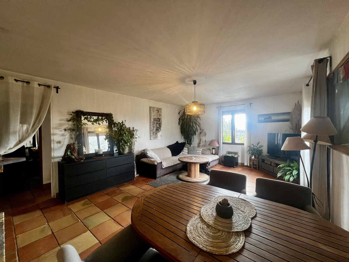 Sale-Property-Grimaud-2026-Dining Luxury Property for sale in Grimaud Côte d'Azur - Real estate