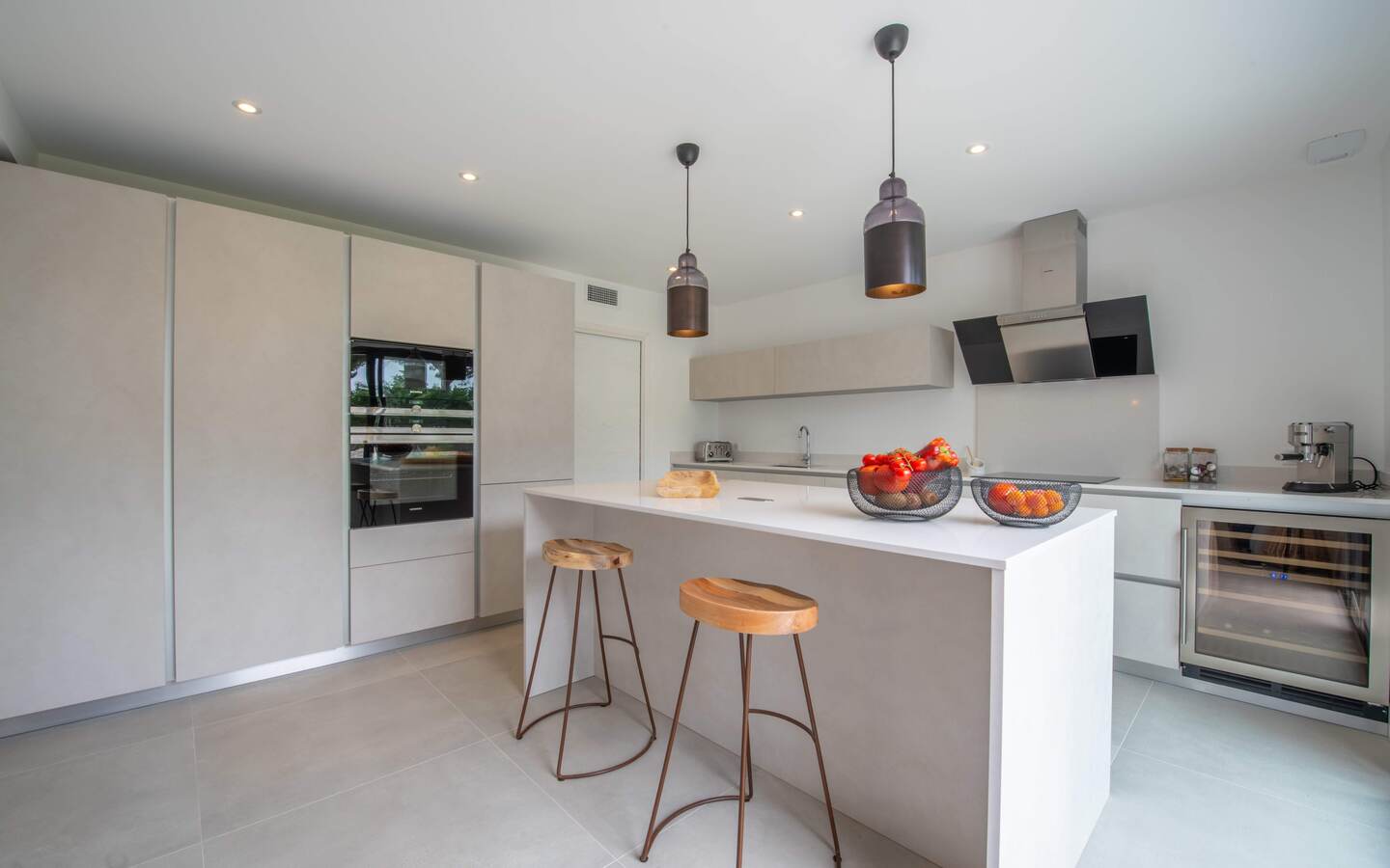 Rent-Property-Saint-Tropez-2026-Luxury-Kitchen Luxury Property for rent in Saint-Tropez Côte d'Azur - Real estate
