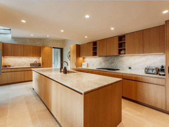 Luxury Property for rent in Saint-Tropez Côte d'Azur - Real estate