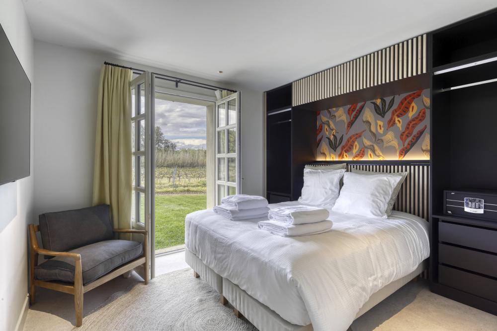 Rent-Property-Saint-Tropez-2026-Luxury-Bedroom Luxury Property for rent in Saint-Tropez Côte d'Azur - Real estate