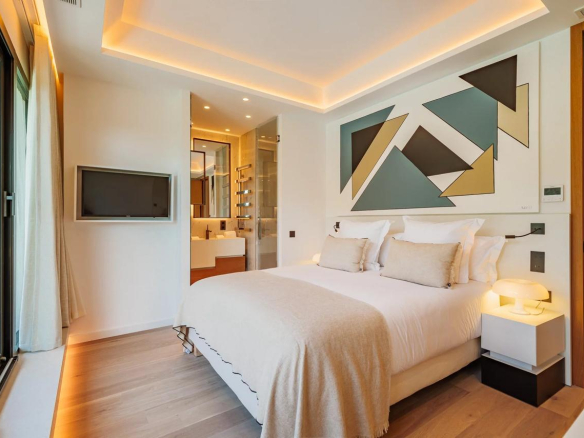 Luxury Property for rent in Saint-Tropez Côte d'Azur - Real estate
