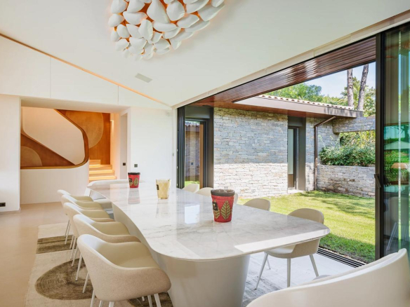 Luxury Property for rent in Saint-Tropez Côte d'Azur - Real estate