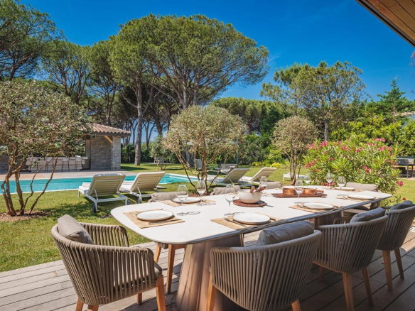 Luxury Property for rent in Saint-Tropez Côte d'Azur - Real estate
